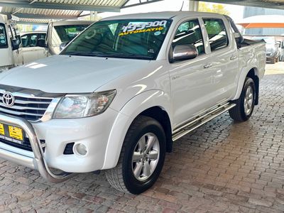 2012 Toyota Hilux 4.0 V6 Raider Raised Body Auto Double-Cab