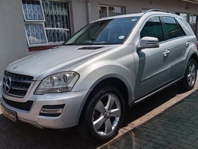 2012 Mercedes-Benz ML 500 Auto