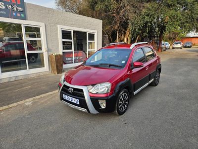 2015 Toyota Etios Cross 1.5 XS 5-dr