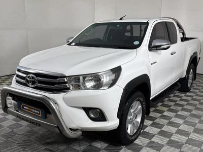 2017 Toyota Hilux 2.8 GD-6 Raised Body Raider Extended Cab