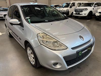 2012 Renault Clio III 1.6 Yahoo 5-dr