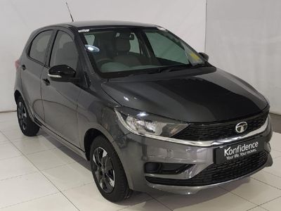 2026 TATA Tiago 1.2 XT Auto
