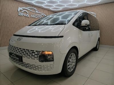 2025 Hyundai Staria 2.2d Executive Auto