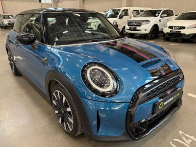 2023 MINI Hatch Cooper S Auto