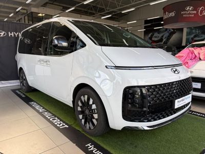 2026 Hyundai Staria 2.2d Luxury Auto