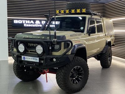 2017 Toyota Land Cruiser 79 4.5 D Double-Cab