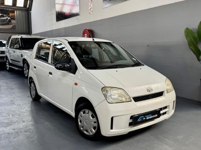 2004 Daihatsu Charade CX Auto