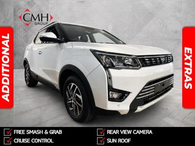 2025 Mahindra XUV 300 1.2T | W8