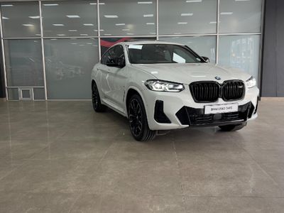 2023 BMW X4 M40i