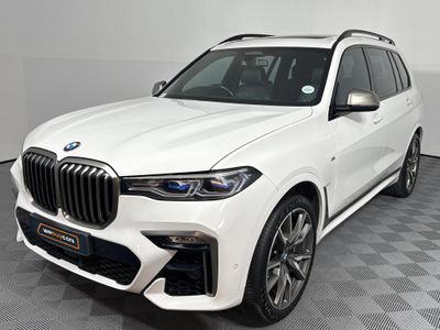 2022 BMW X7 M50d