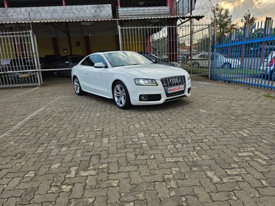 2010 Audi S5 Coupe quattro Auto