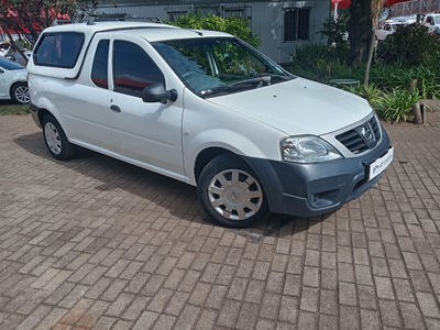 2020 Nissan NP200 1.6 A/C Safety Pack
