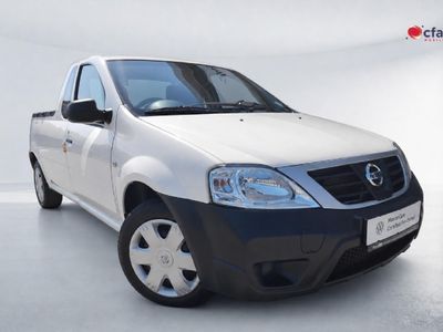 2024 Nissan NP200 1.6 A/C Safety Pack