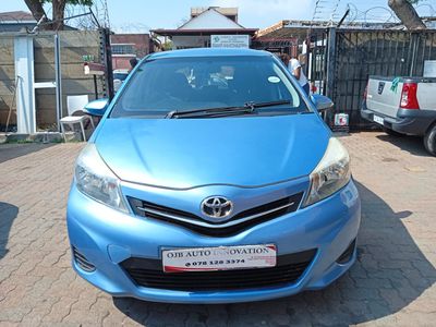 2012 Toyota Yaris 1.0 XR 5-dr