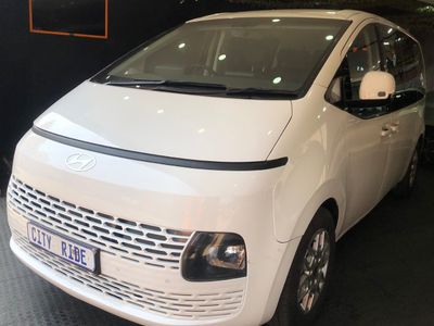 2025 Hyundai Staria 2.2d Executive Auto
