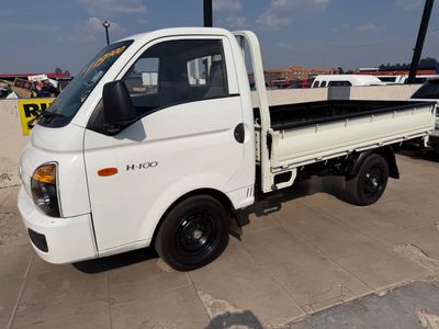 2005 Hyundai H100 Bakkie 2.6i D Dropside