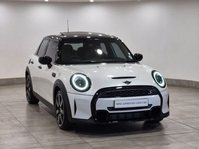 2023 MINI Hatch Cooper 5-dr Auto