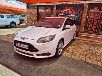 2014 Ford Focus 2.0 GDi Sport 5-dr