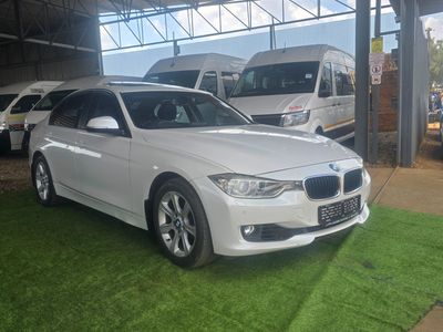 2013 BMW 3 Series SUNROOF, SERVICE HISTORY