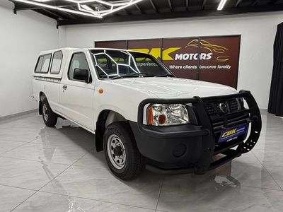 2017 Nissan NP300 2.0i LWB Single-Cab