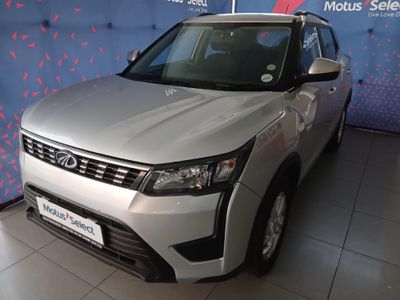 2022 Mahindra XUV 300 1.5D | W6