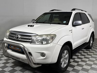 2011 Toyota Fortuner 3.0 D-4D Raised Body