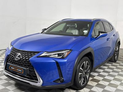 2020 Lexus UX 200 EX