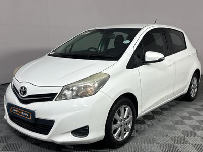 2013 Toyota Yaris 1.3 XS Auto 5-dr