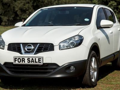 2014 Nissan Qashqai Nissan Qashqai AC 5speed manual.