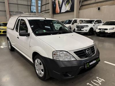 2022 Nissan NP200 1.6 A/C Safety Pack