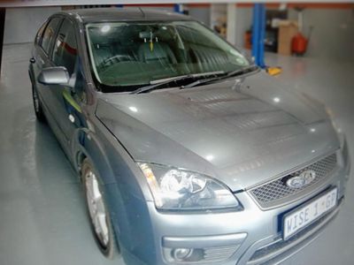 2006 Ford Focus 1.6 Si 5-dr