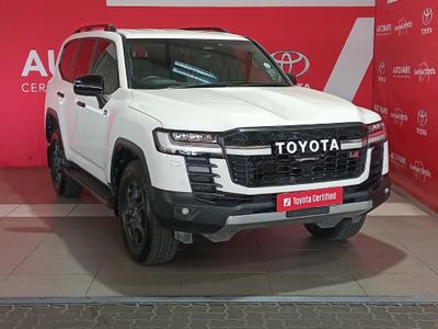 2025 Toyota Land Cruiser 300 V6 3.3D GR-S