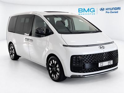 2025 Hyundai Staria 2.2d Luxury Auto
