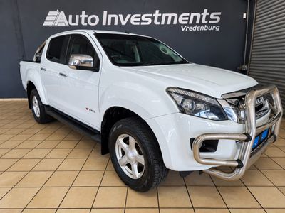 2015 Isuzu KB 300 D-Teq LX Auto Double-Cab