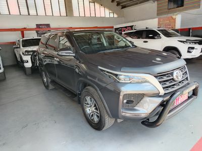 2022 Toyota Fortuner 2.4 GD-6 Raised Body
