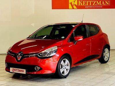 2015 Renault Clio IV 900T Expression 5-dr (66kW)