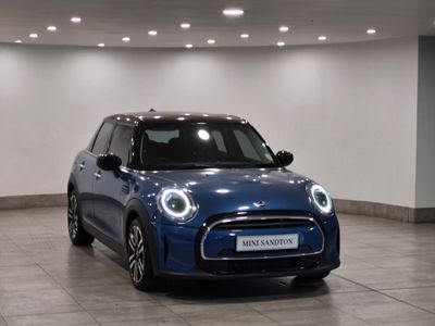 2022 MINI Hatch Cooper 5-dr Auto