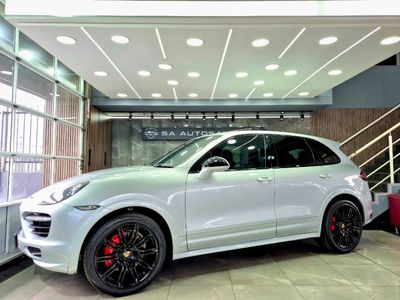 2012 Porsche Cayenne GTS Auto