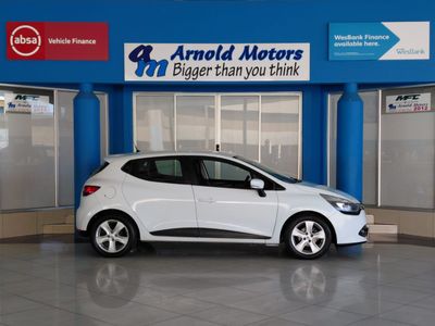 2015 Renault Clio IV 900T Expression 5-dr (66kW)