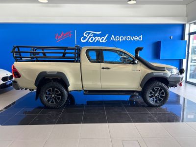 2022 Toyota Hilux 2.8 GD-6 Raised Body Legend 4x4 Auto Extended Cab