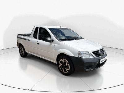 2023 Nissan NP200 1.6