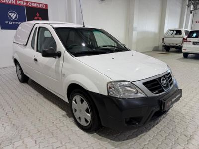 2023 Nissan NP200 1.6 A/C Safety Pack