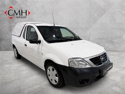 2023 Nissan NP200 1.6 A/C Safety Pack