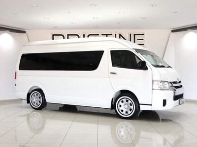 2022 Toyota Quantum 2.5 D-4D 14-seat