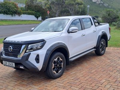 2022 Nissan Navara 2.5 DDTi LE Plus 4X4 Auto Double-Cab