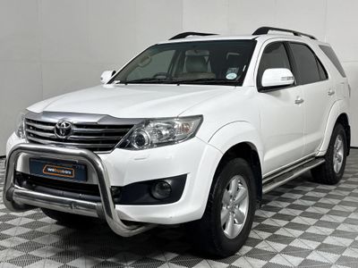 2012 Toyota Fortuner 4.0 V6 Raised Body Auto