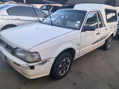 2000 Mazda Rustler 130 with Canopy