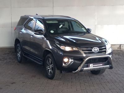 2017 Toyota Fortuner 2.4 GD-6 Raised Body
