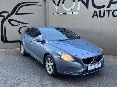2017 Volvo V40 T3 Kinetic
