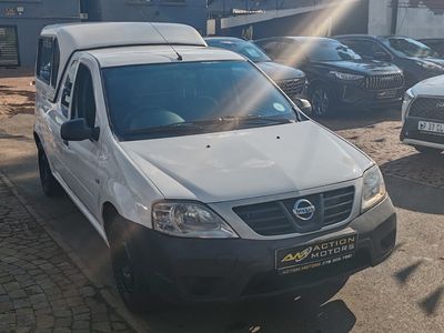 2019 Nissan NP200 1.6 A/C Safety Pack
